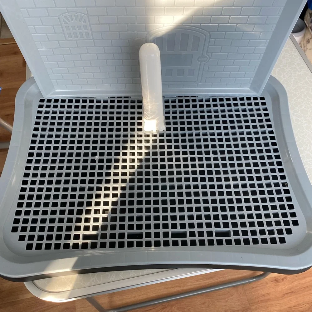 Pet Training Potty Tray with Wall